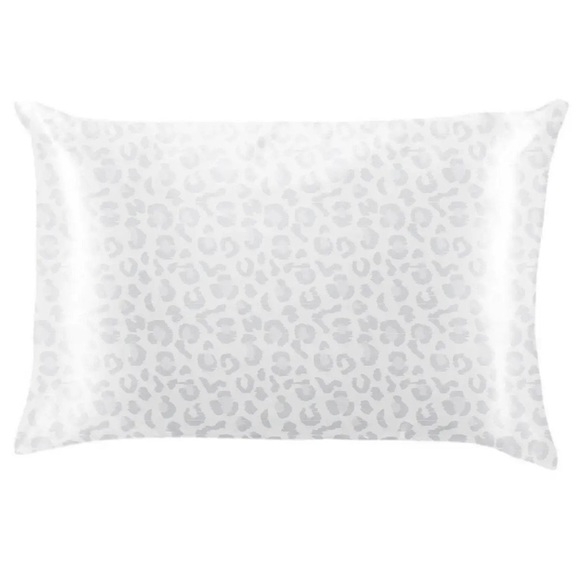 Lemon Lavender Silky Satin Printed Pillow Case - Picture 3 of 4